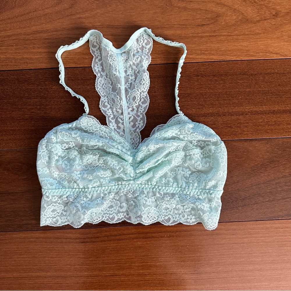 VS Pink Mint Lace Bralette